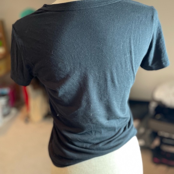 Simple Black T-Shirt with Cute alien - Picture 4 of 4
